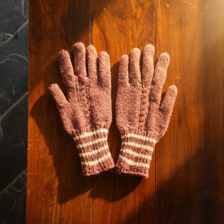 HandKnitted HandGloves
