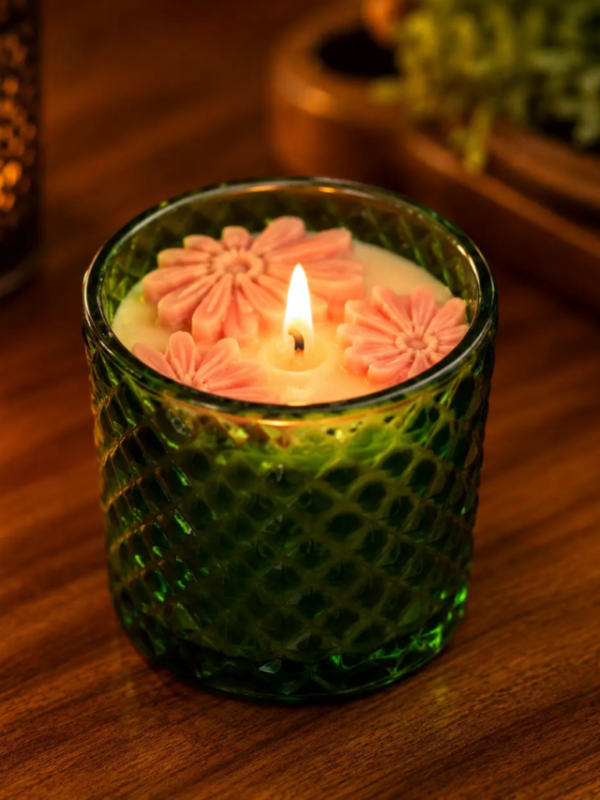 soy wax candle emerald bloom floral jar